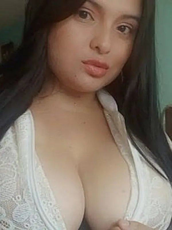 Parkplatzsex Dayanna28, 32 aus Ennepetal
