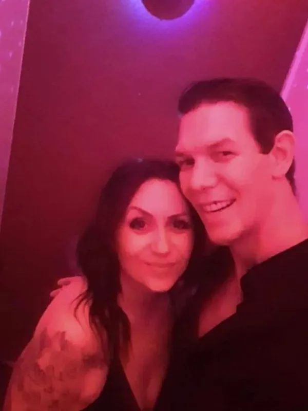 Parkplatzsex Delilie, 33 aus Hamburg