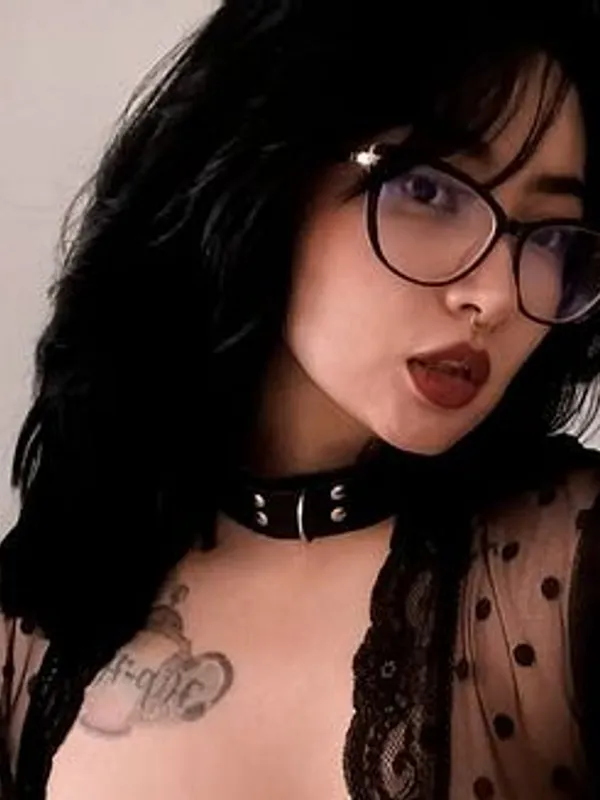 Parkplatzsex DemiLovatoCurvy, 26 aus Rüsselsheim am Main
