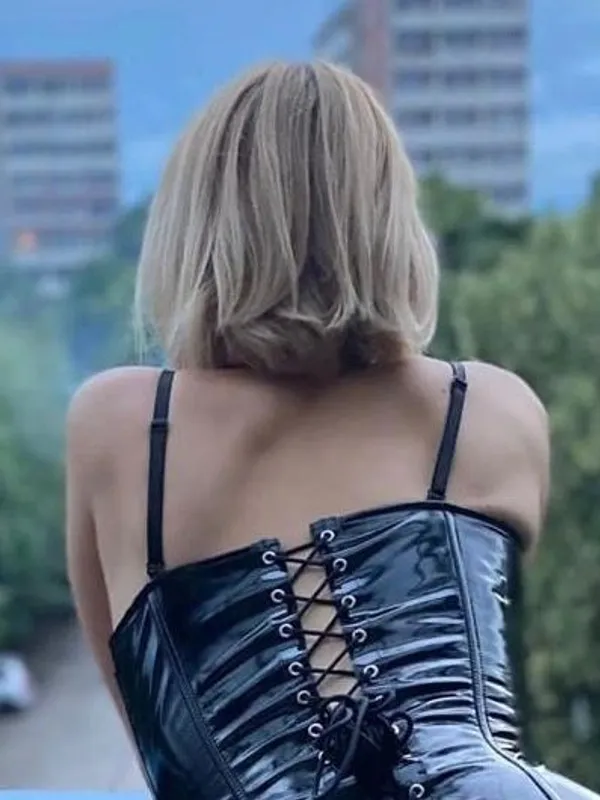 Parkplatzsex Dianayoungdirty, 29 aus Hamburg
