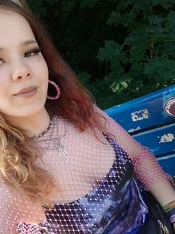 Parkplatzsex DirtyMailin, 20 aus Hamburg