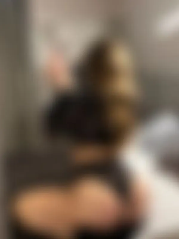 Parkplatzsex dirtytina69, 25 aus Salzburg