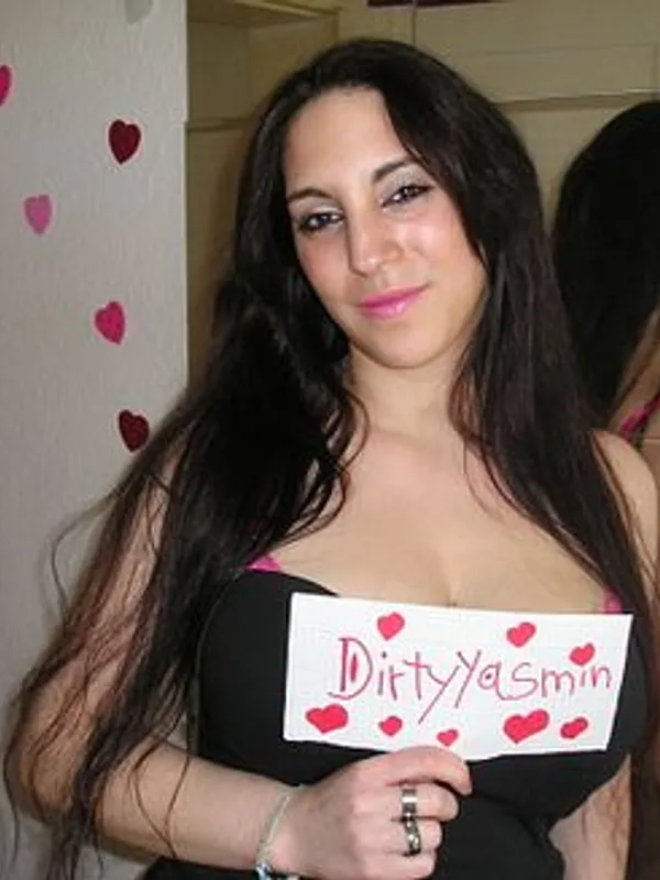 Parkplatzsex DirtyYasmine, 39 aus Hamburg