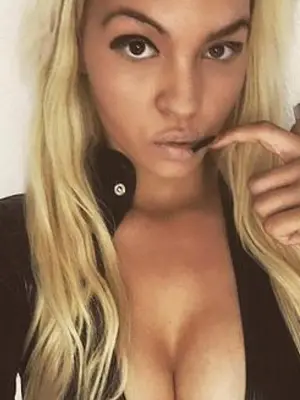 Doggystylequeen, 36