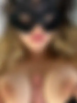 Weiteres Foto von DominaCat – Anmelden zum Freischalten
