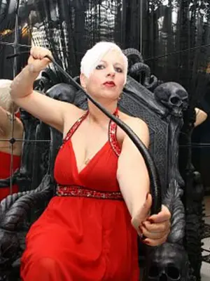 Weiteres Foto von DominaMiaCativa – Anmelden zum Freischalten