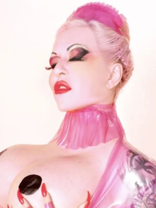 Parkplatzsex DominaNoaNavaro, 49 aus Baden-Baden
