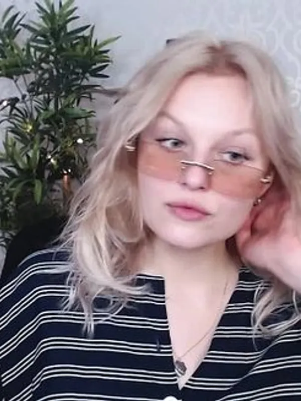 Parkplatzsex Dorina_Honey, 31 aus La Chaux-de-Fonds