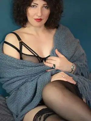 DorothyHot, 38