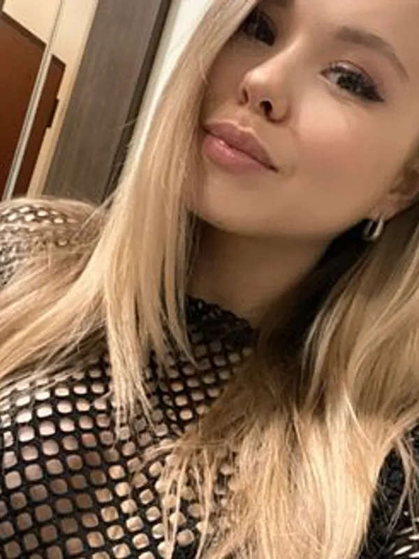 Parkplatzsex dreamSonya, 26 aus Berlin