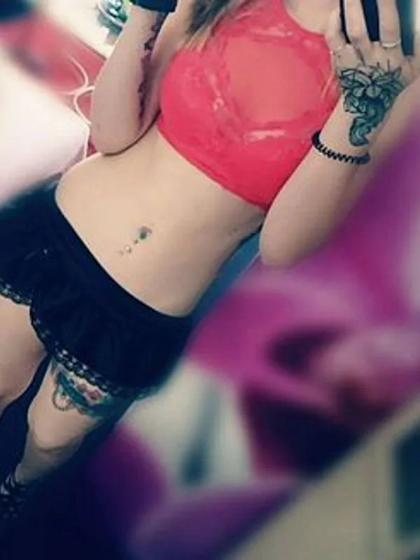 Parkplatzsex EmelyStrawberry, 33 aus Potsdam