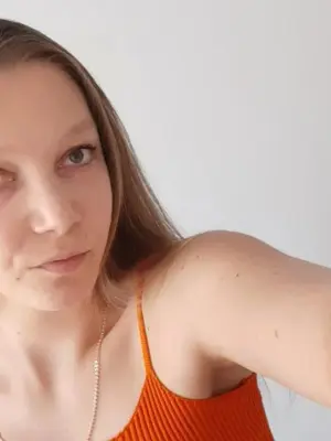 Weiteres Foto von EmillyStar – Anmelden zum Freischalten