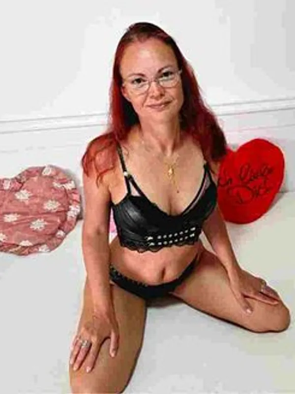 Parkplatzsex Emily-Pagan, 50 aus Berlin