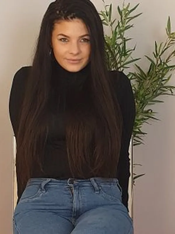 Parkplatzsex EmmaMyers, 28 aus Genf
