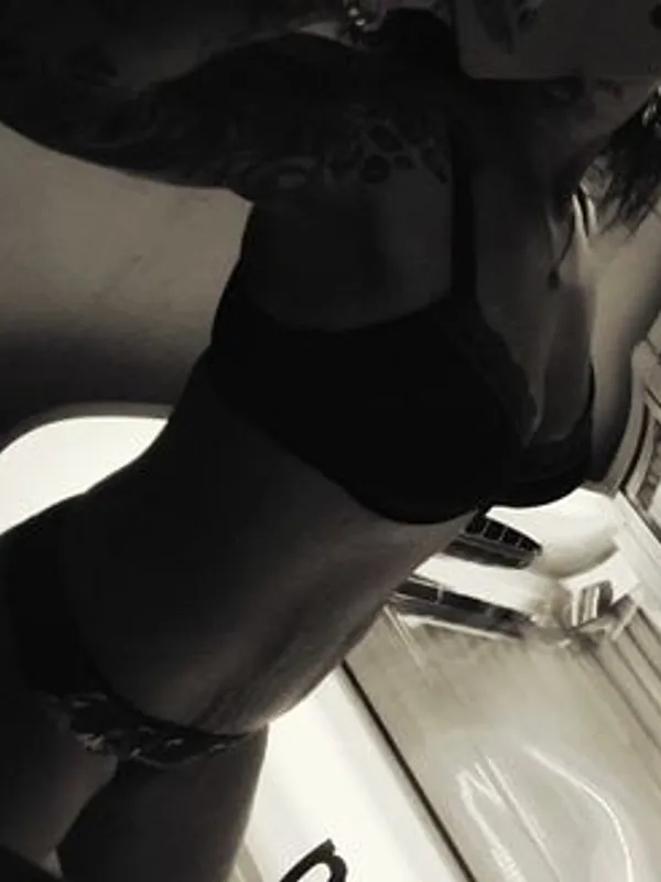 Parkplatzsex fatalefemme, 46 aus Bamberg