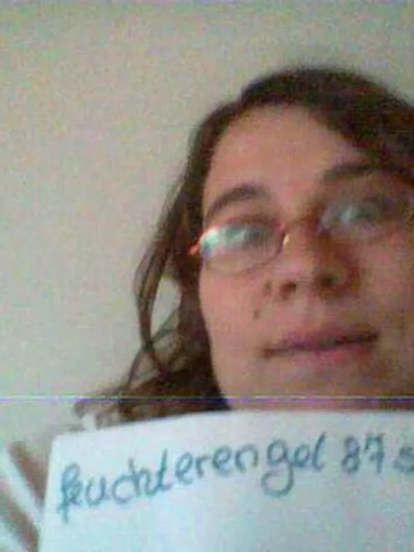 Parkplatzsex feuchterengel87sanny, 39 aus Berlin