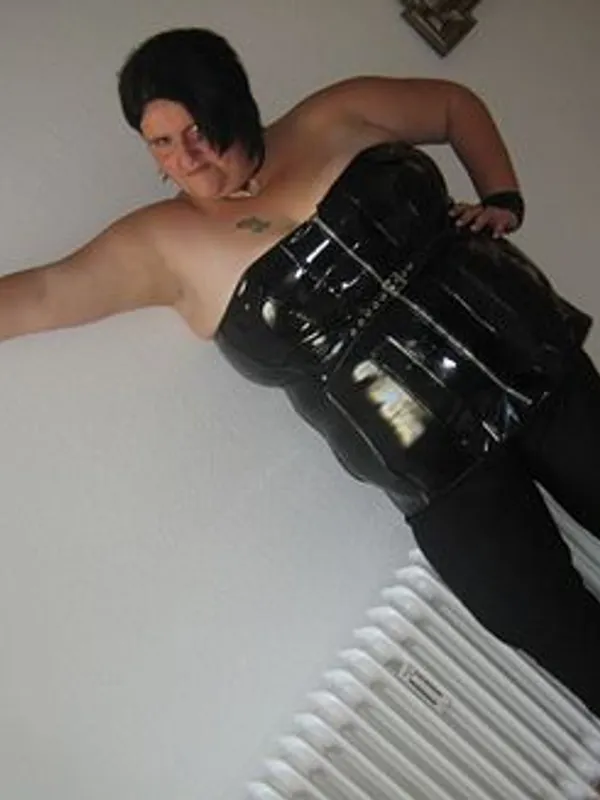 Parkplatzsex fickmaus190980, 78 aus Braunschweig
