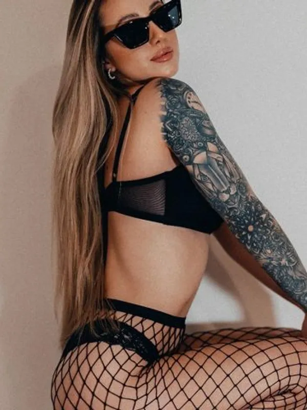 Parkplatzsex flirtCoralie, 30 aus Würzburg