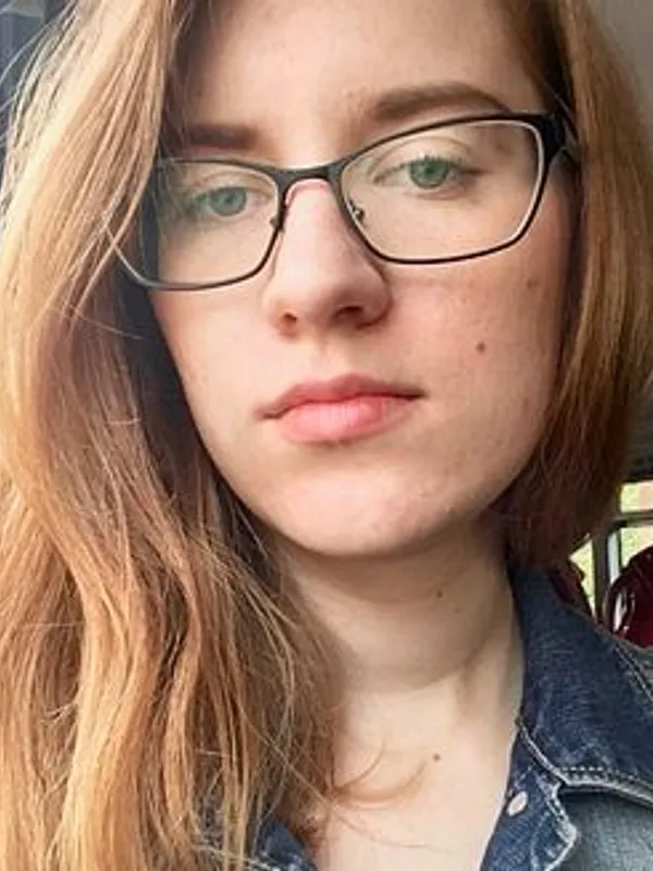 Parkplatzsex frizzybubble, 30 aus Jona