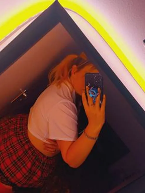 Parkplatzsex funny_girl_, 28 aus Hagen