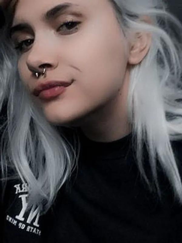 Profilbild von FunnyMolly, 22 Jahre aus Monthey