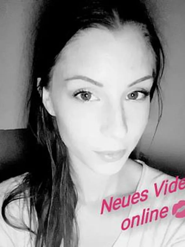 Parkplatzsex geile-ela, 35 aus Saarlouis