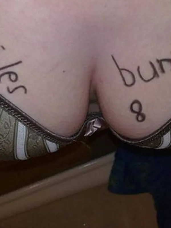 Parkplatzsex Geilesbunny8, 36 aus Herrenberg
