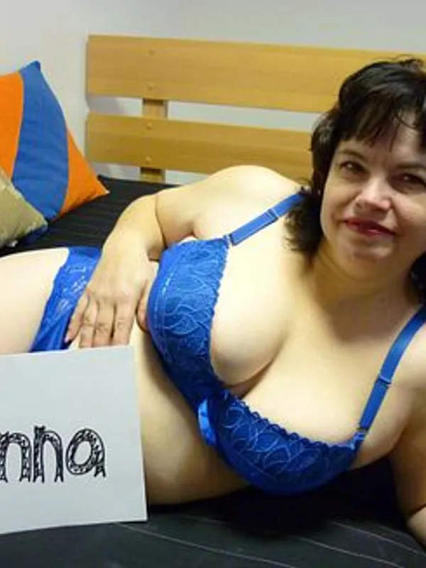 Parkplatzsex Genna, 62 aus Pradl