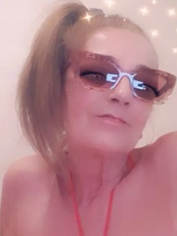 Parkplatzsex Germanmilf, 62 aus München