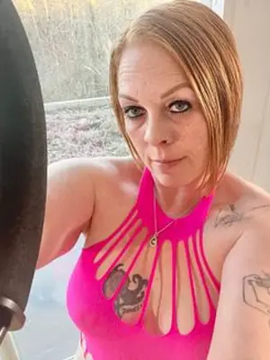 Weiteres Foto von GingerVixenXXX – Anmelden zum Freischalten