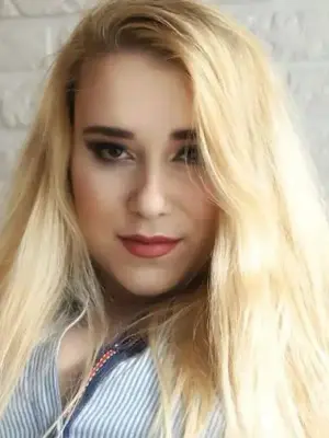 Weiteres Foto von HaileyBLONDINE – Anmelden zum Freischalten