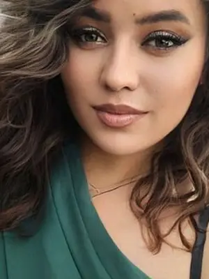 HarperSexy, 28