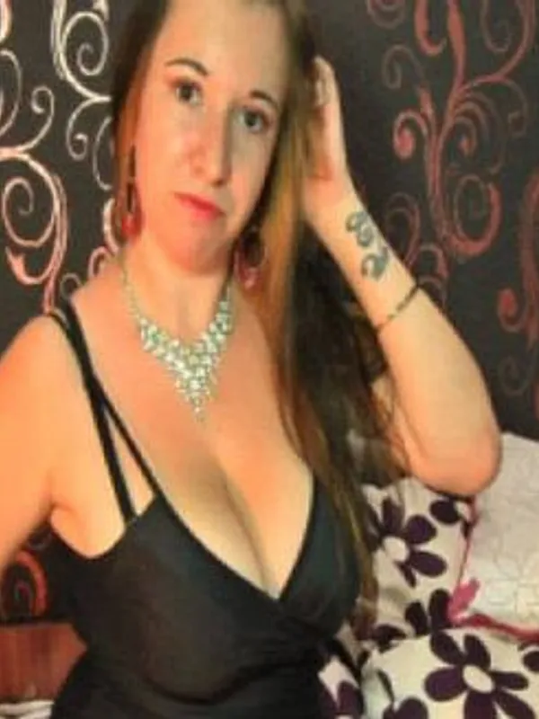 Parkplatzsex HelenDevine, 32 aus Währing