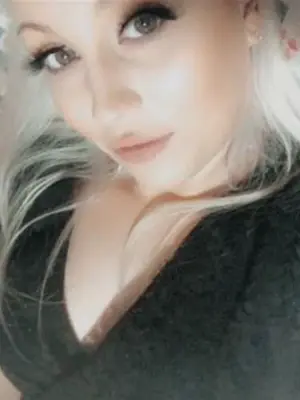 HollyHotXXX, 27