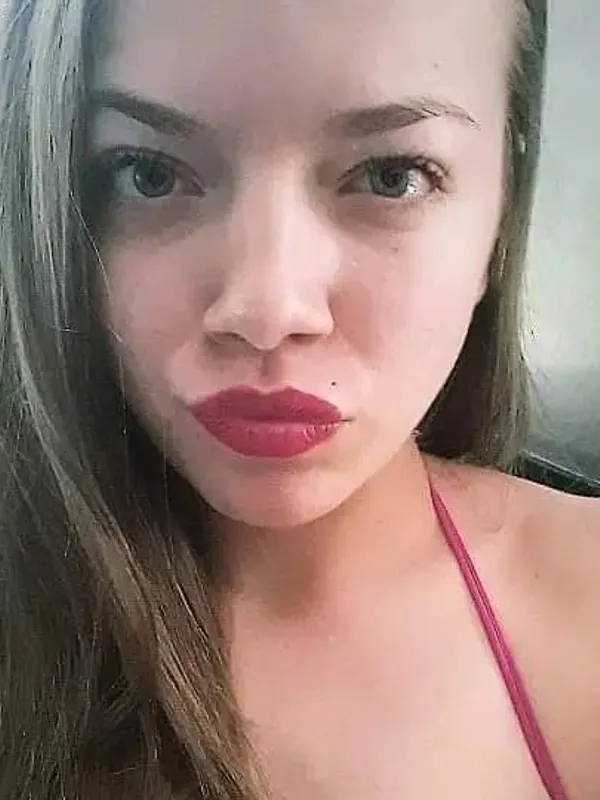 Parkplatzsex HoneyLia, 25 aus Köln