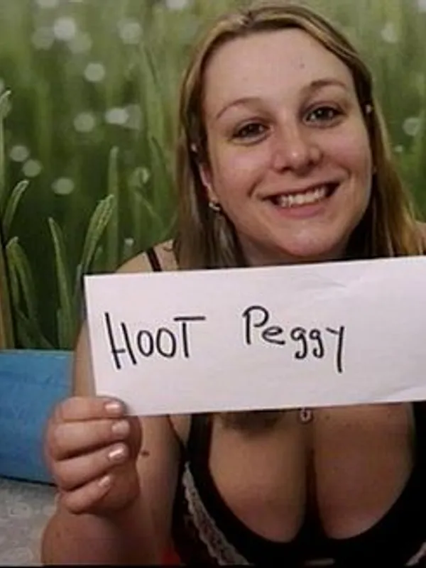 Parkplatzsex hootPeggy, 43 aus Gütersloh