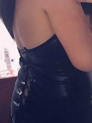 Weiteres Foto von Horny_girl17 – Anmelden zum Freischalten