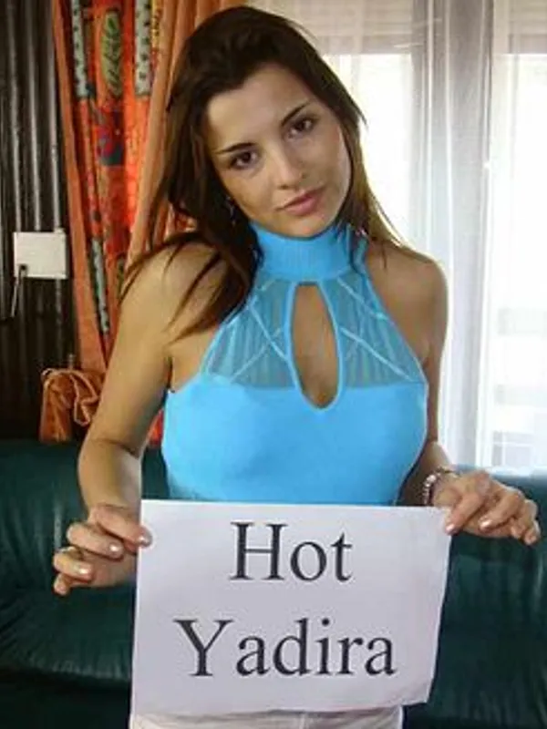 Parkplatzsex Hot-Yadira, 37 aus Ludwigshafen am Rhein