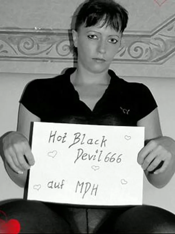 Parkplatzsex HotBlackDevil666, 48 aus Arnsberg