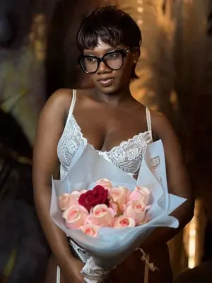 huddah, 30