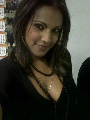 Weiteres Foto von indiansexbomb – Anmelden zum Freischalten
