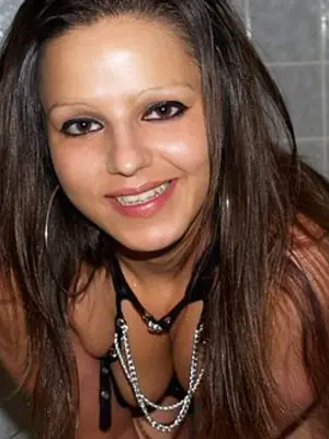 Weiteres Foto von Jade19 – Anmelden zum Freischalten