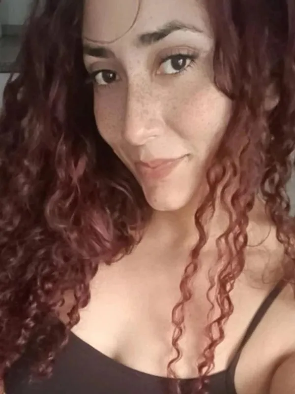 Parkplatzsex Jadeee, 24 aus Hamburg