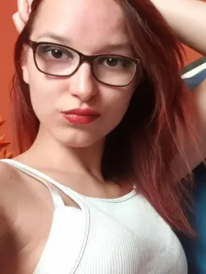 JanaRawr, 27