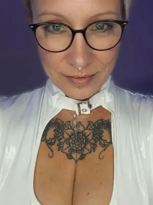 Weiteres Foto von JaninaSecrets – Anmelden zum Freischalten