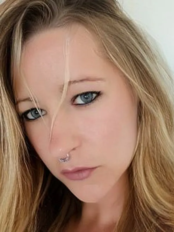 Parkplatzsex Jasmin431243, 43 aus Vernier