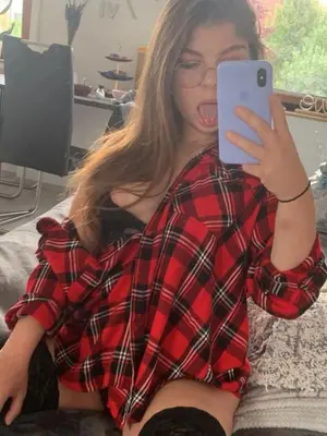 Weiteres Foto von JasminHeat – Anmelden zum Freischalten