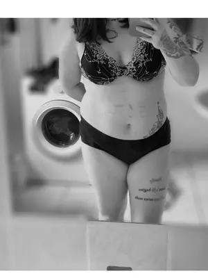 Weiteres Foto von Jay-hot – Anmelden zum Freischalten