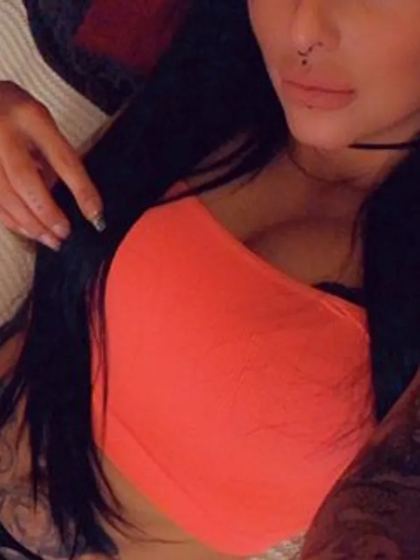 Parkplatzsex jenna93, 32 aus Berlin