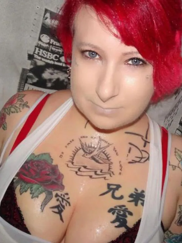 Parkplatzsex JenniBabe, 34 aus Hamburg
